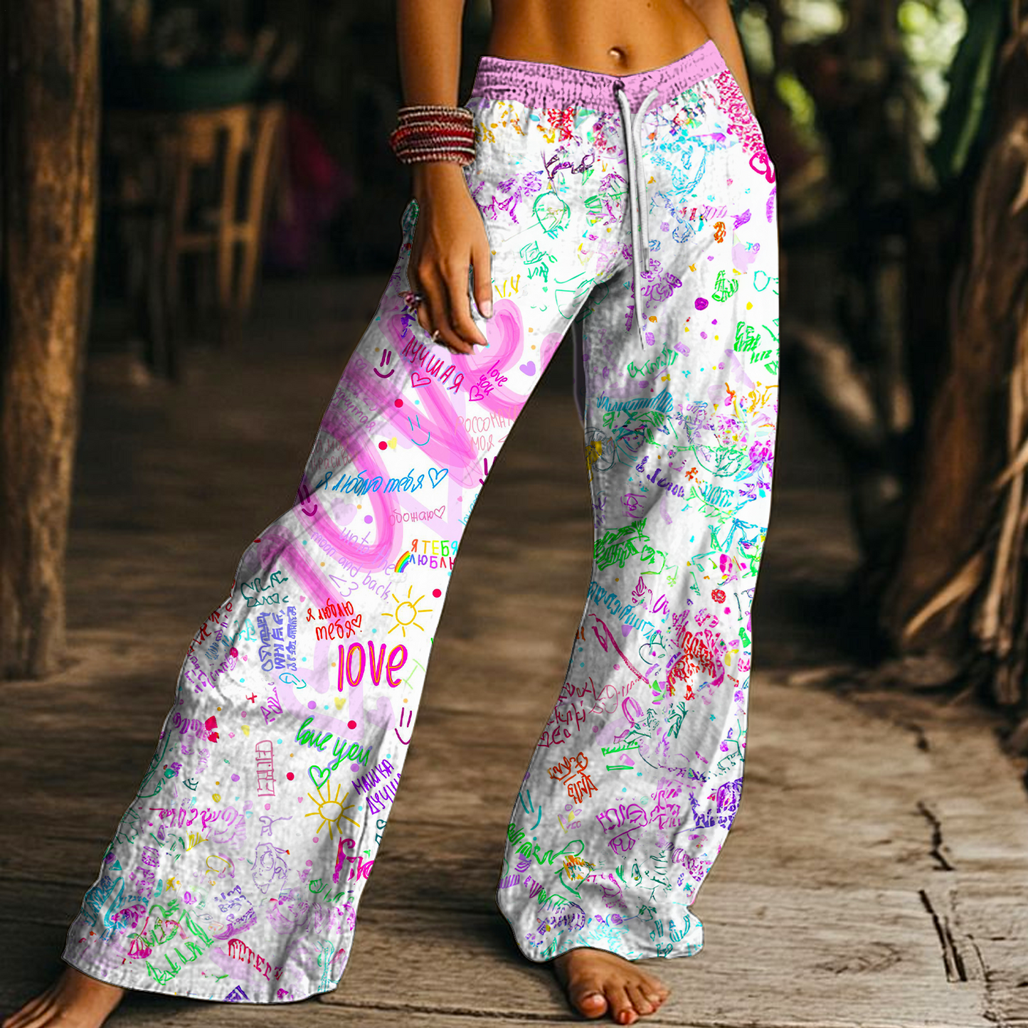 Hippie Graffiti Love and Peace Art Women's Drawstring Wide-Leg Pants