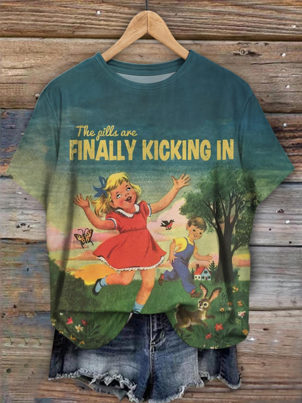 ハッピーガールプリントクルーネックTシャツ