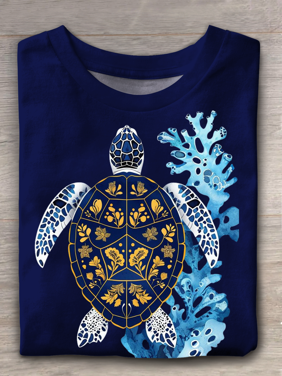 Coral Turtle Print Crew Neck T-shirt