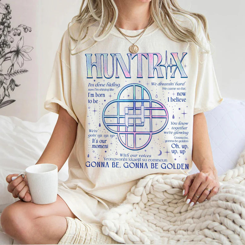 Gonna Be Gonna Be Golden Huntrix Crew Neck T-shirt