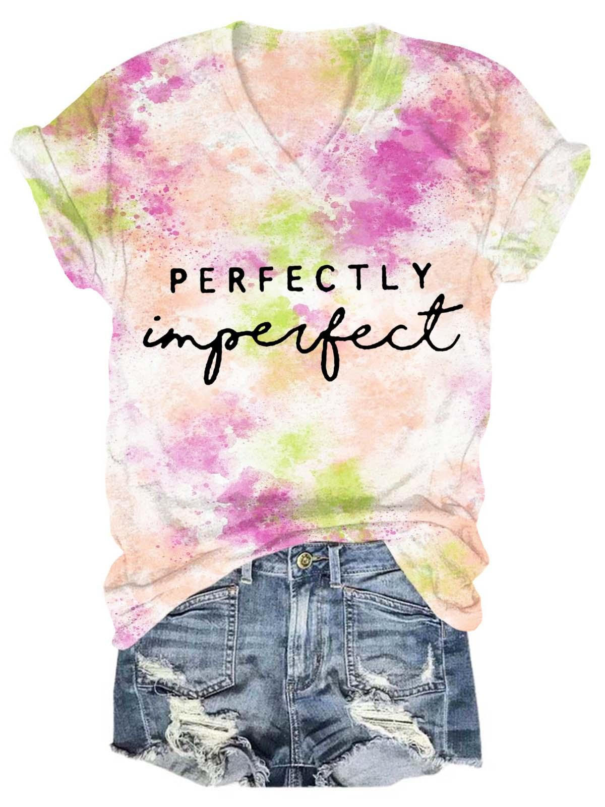 T-shirt col V tie-dye parfaitement imparfait
