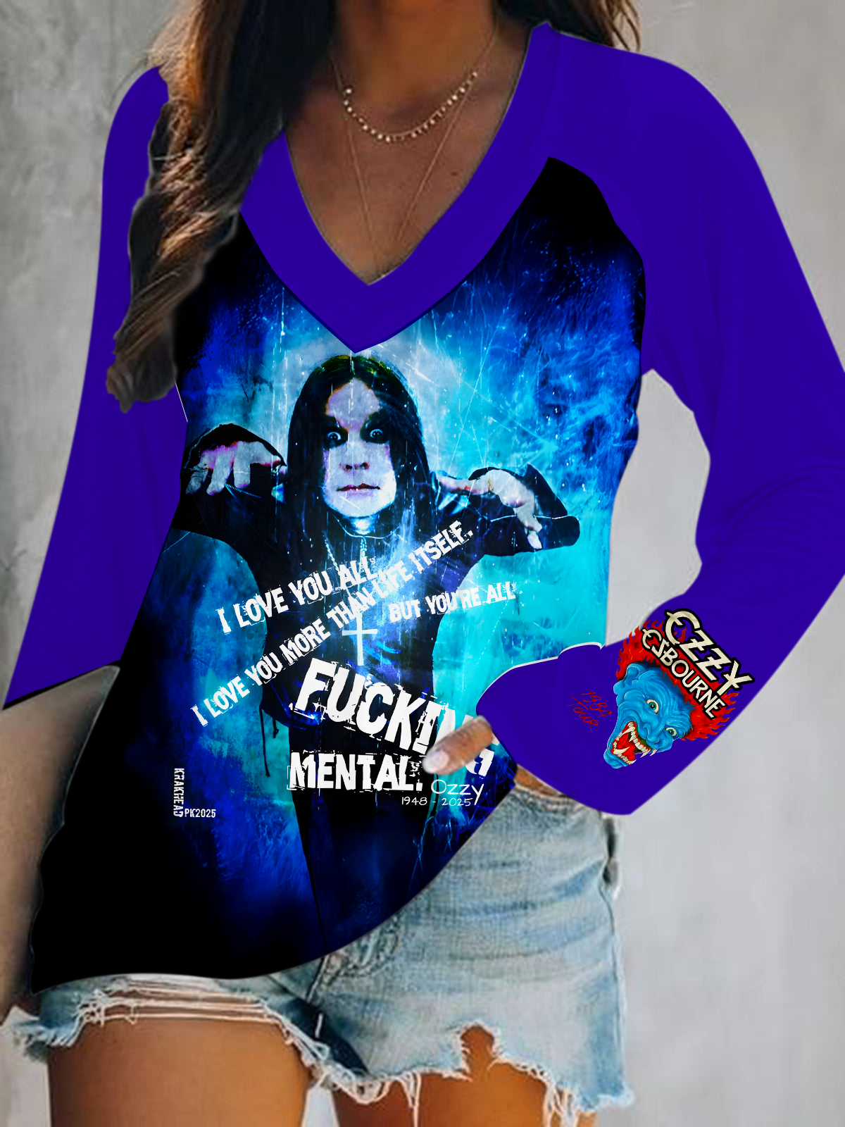 Legends Ozzy. Print V-Neck Long Sleeve Top