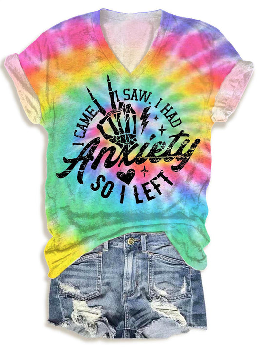Damen-T-Shirt mit V-Ausschnitt und Batik-Print zum Thema psychische Gesundheit 
