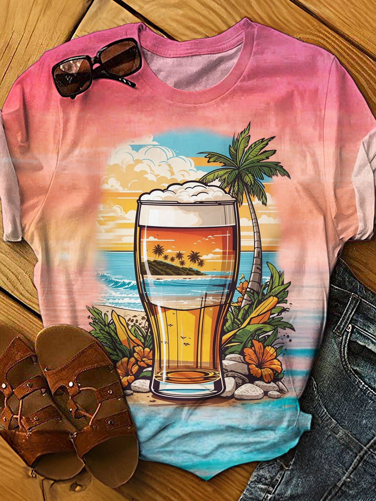 ハッピーホリデークルーネックTシャツ