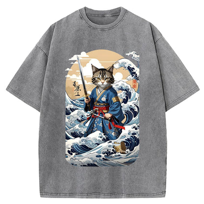 日本のサムライキャットウォッシュクルーネックTシャツ