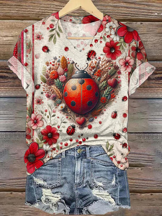 Vintage Floral Ladybug Print V-neck T-Shirt