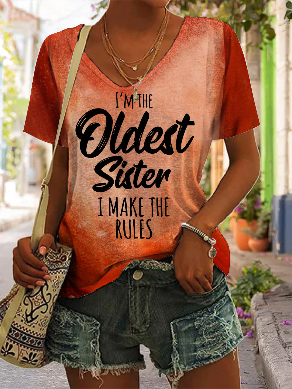 I'M THE OLDEST SISTER I MAKE THE RULES V Neck Short Sleeve T-Shirt