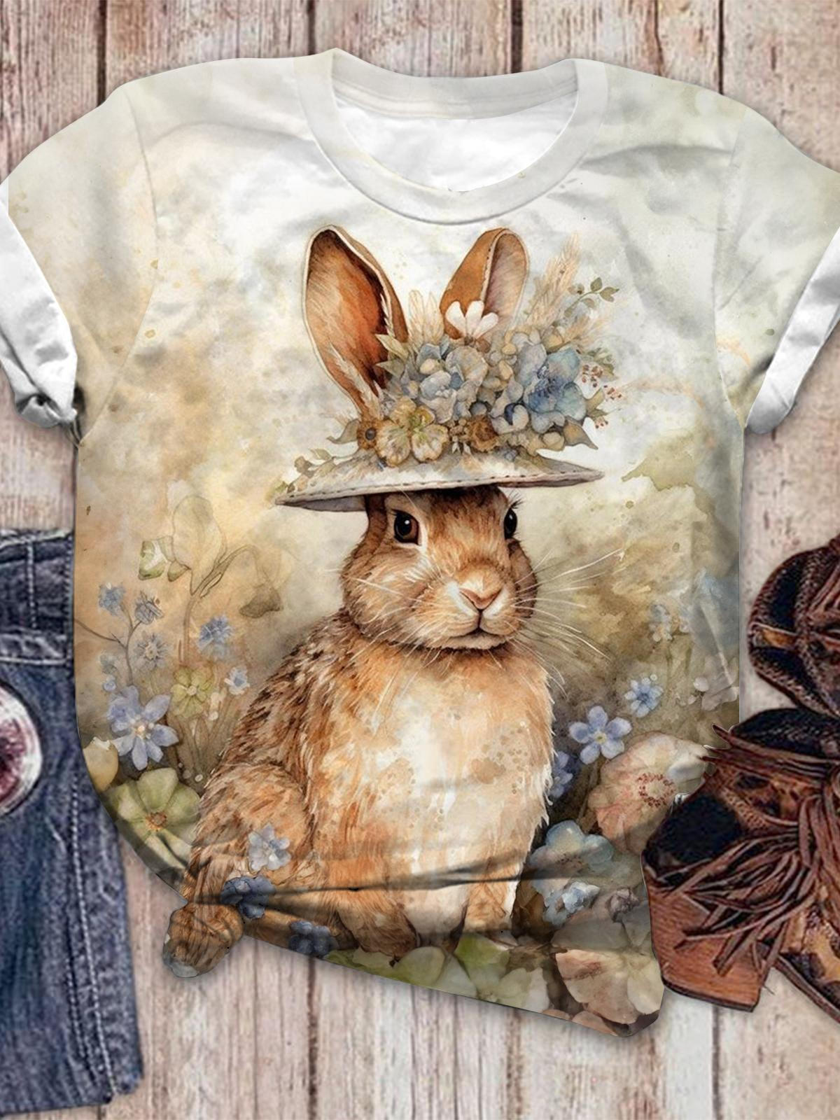 Vintage Floral Hat Bunny Crew Neck T-shirt