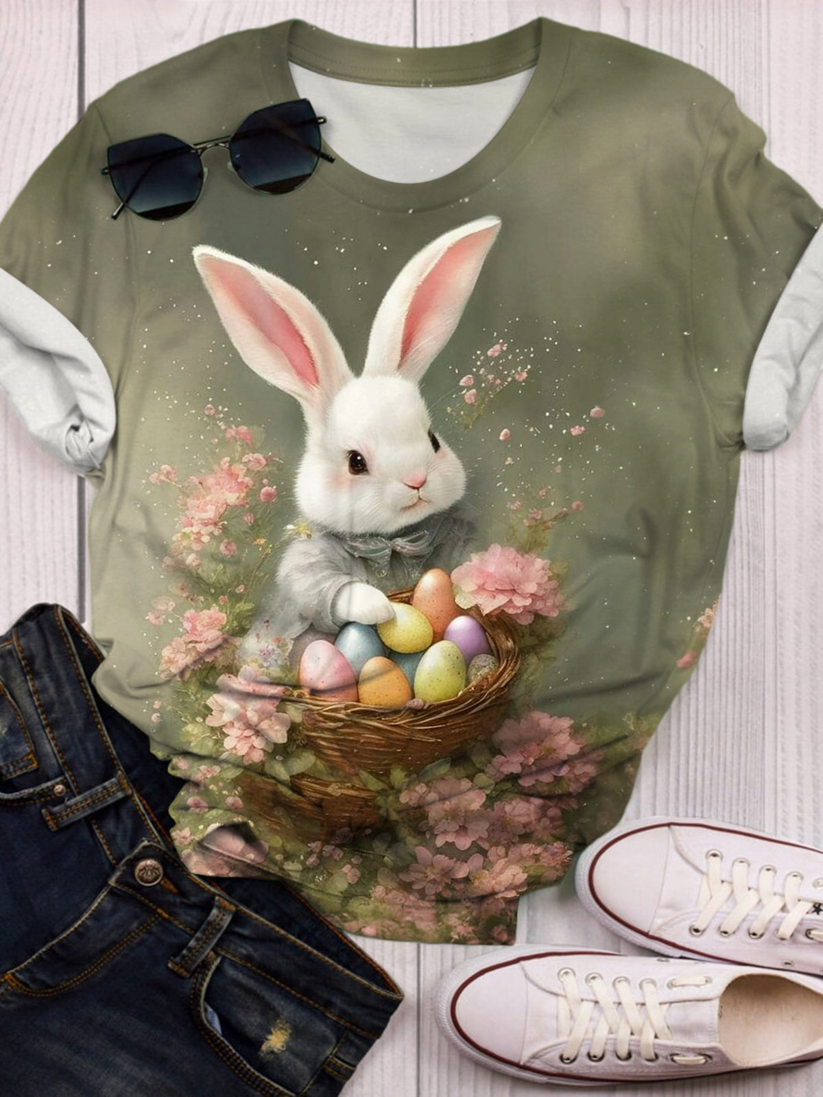 Vintage Egg Bunny Crew Neck T-shirt